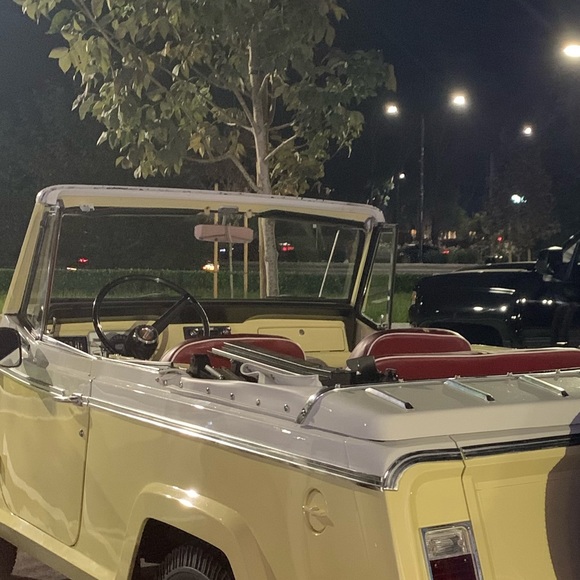 Meet your Posher - Picture 1 of 1